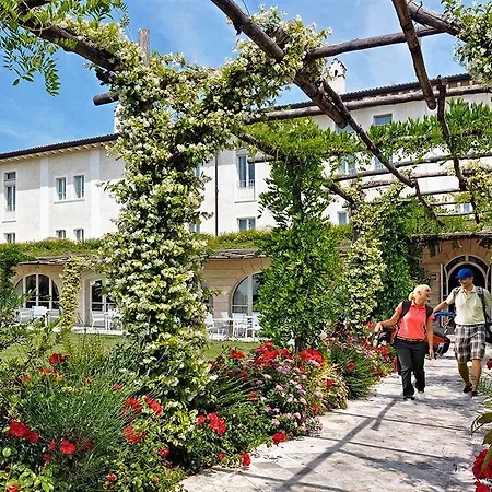 Garda San Vigilio Golf 4* Поццоленго